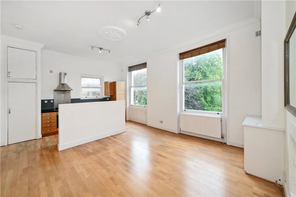 Priory Road, London, NW6, photo 10