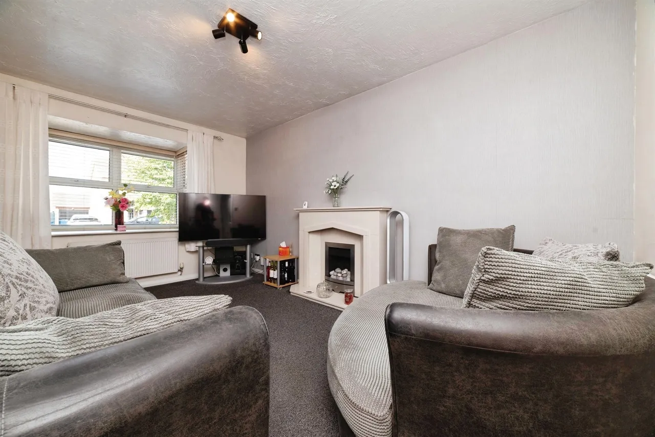 Foxglove Close, Kingswood, Hull, photo 2