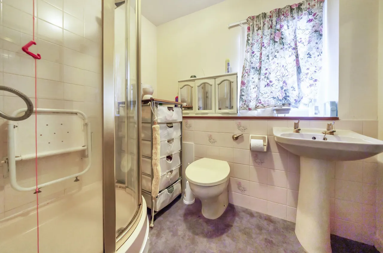 White Horse Court, Storrington, RH20, photo 8