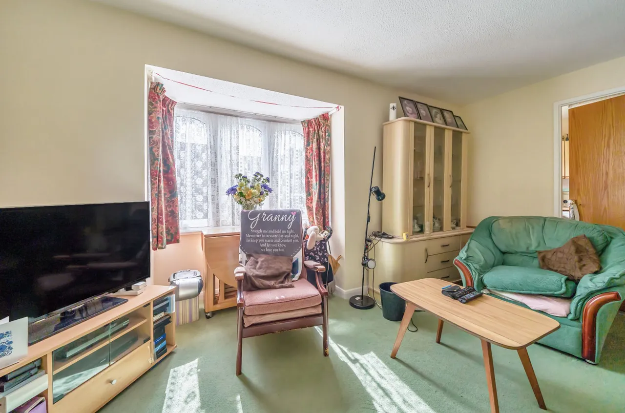 White Horse Court, Storrington, RH20, photo 5