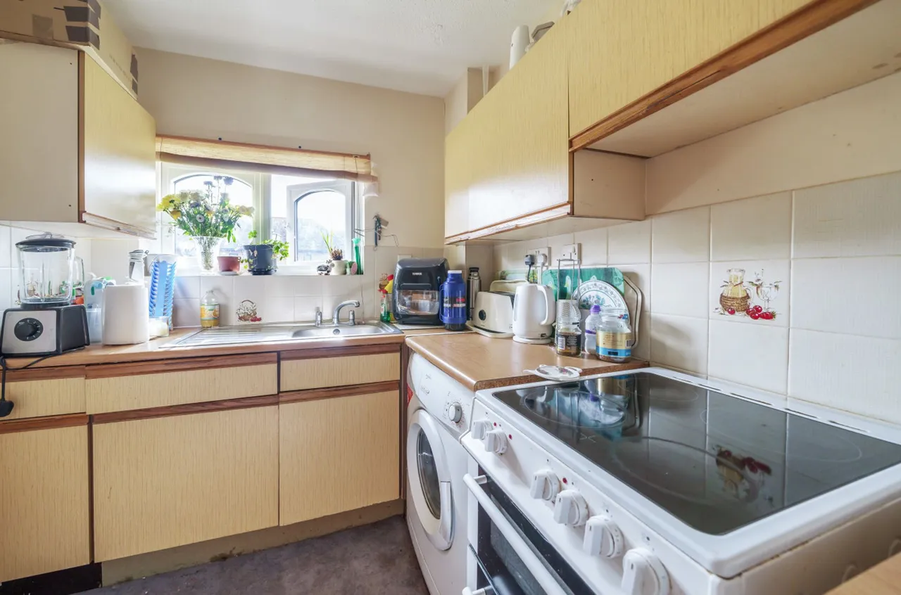 White Horse Court, Storrington, RH20, photo 3