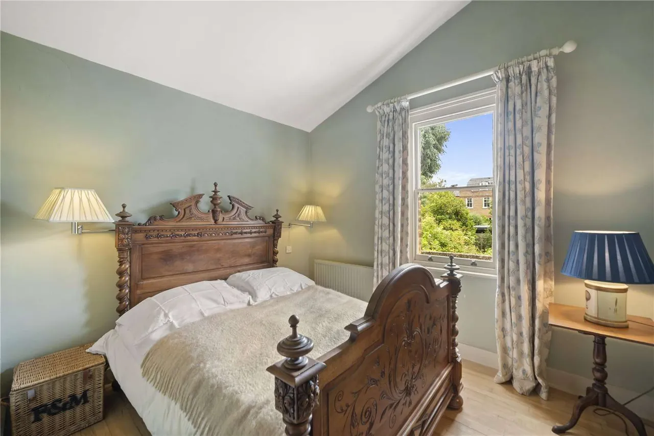 Eglantine Road, London, SW18 2DE, photo 9