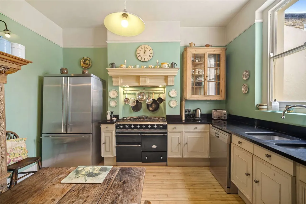 Eglantine Road, London, SW18 2DE, photo 4