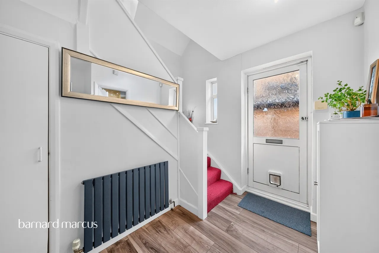 Shelson Avenue, Feltham, TW13, photo 4