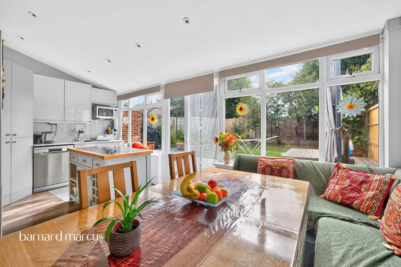 Shelson Avenue, Feltham, TW13, photo 5