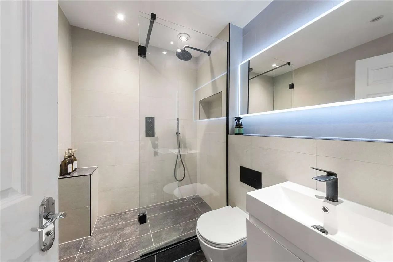 Sydenham Road, Guildford, Surrey, GU1 3ST, photo 10