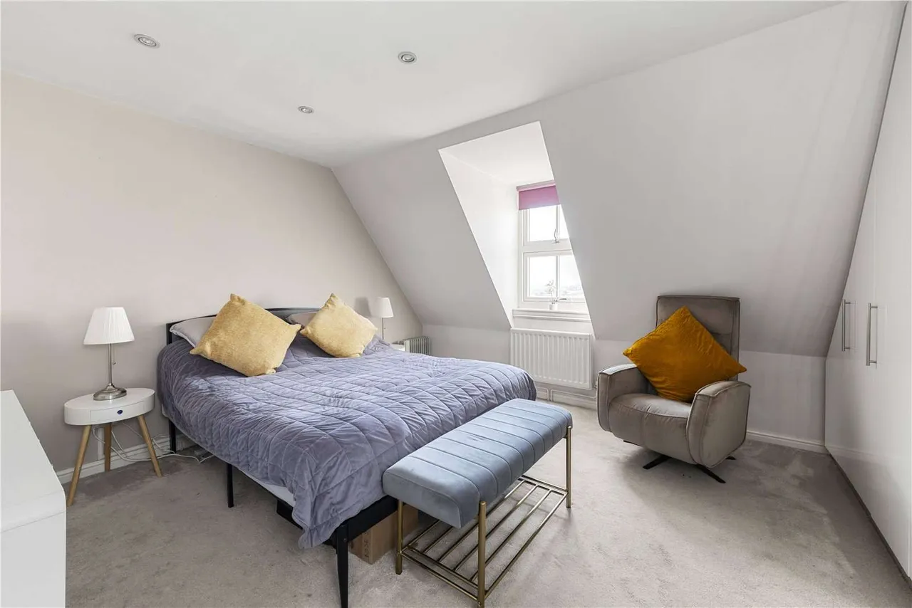Sydenham Road, Guildford, Surrey, GU1 3ST, photo 9