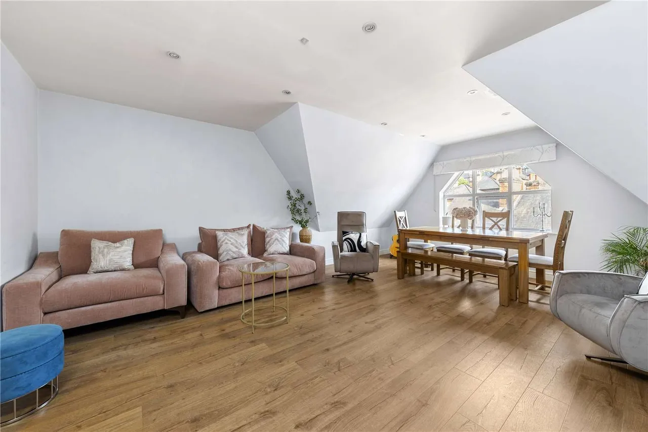 Sydenham Road, Guildford, Surrey, GU1 3ST, photo 4