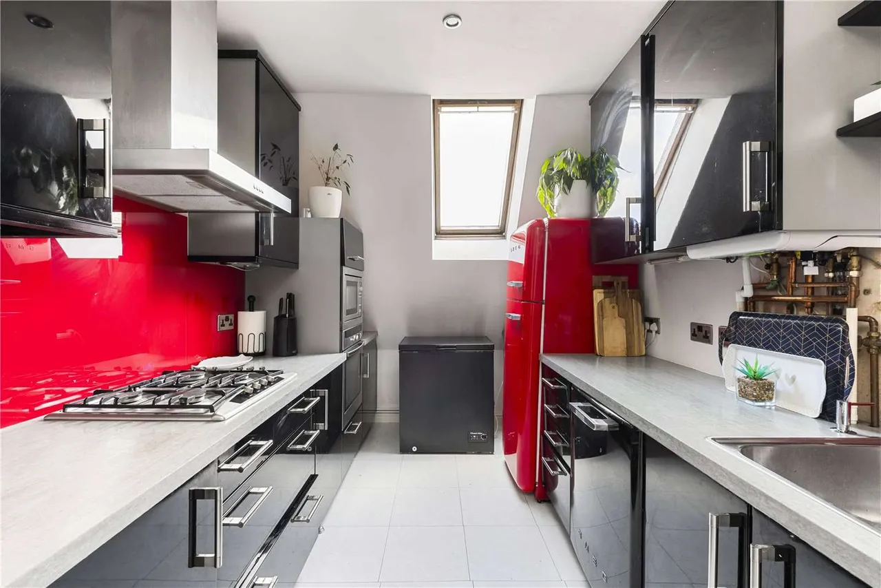 Sydenham Road, Guildford, Surrey, GU1 3ST, photo 7