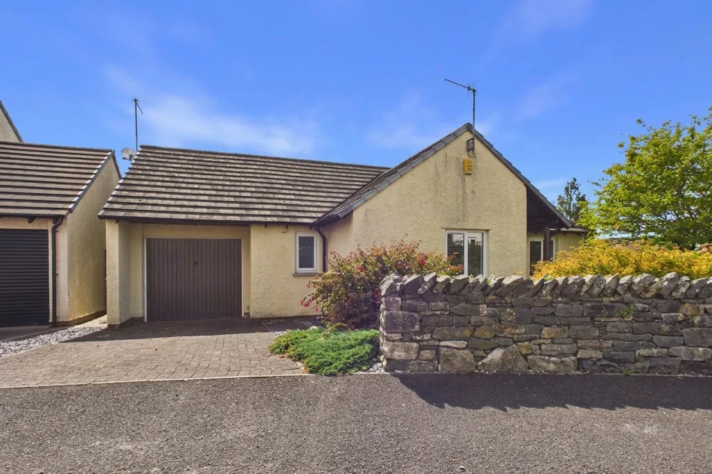2 bed house for sale, Esthwaite Green, Kendal, LA9