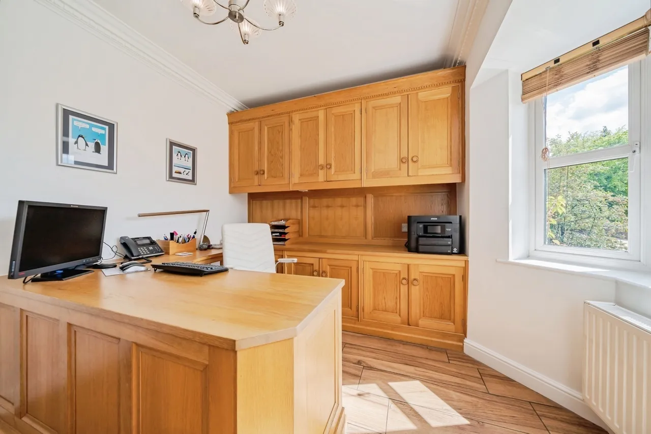 The Brackens, Delph Lane, Daresbury, Warrington, WA4, photo 22