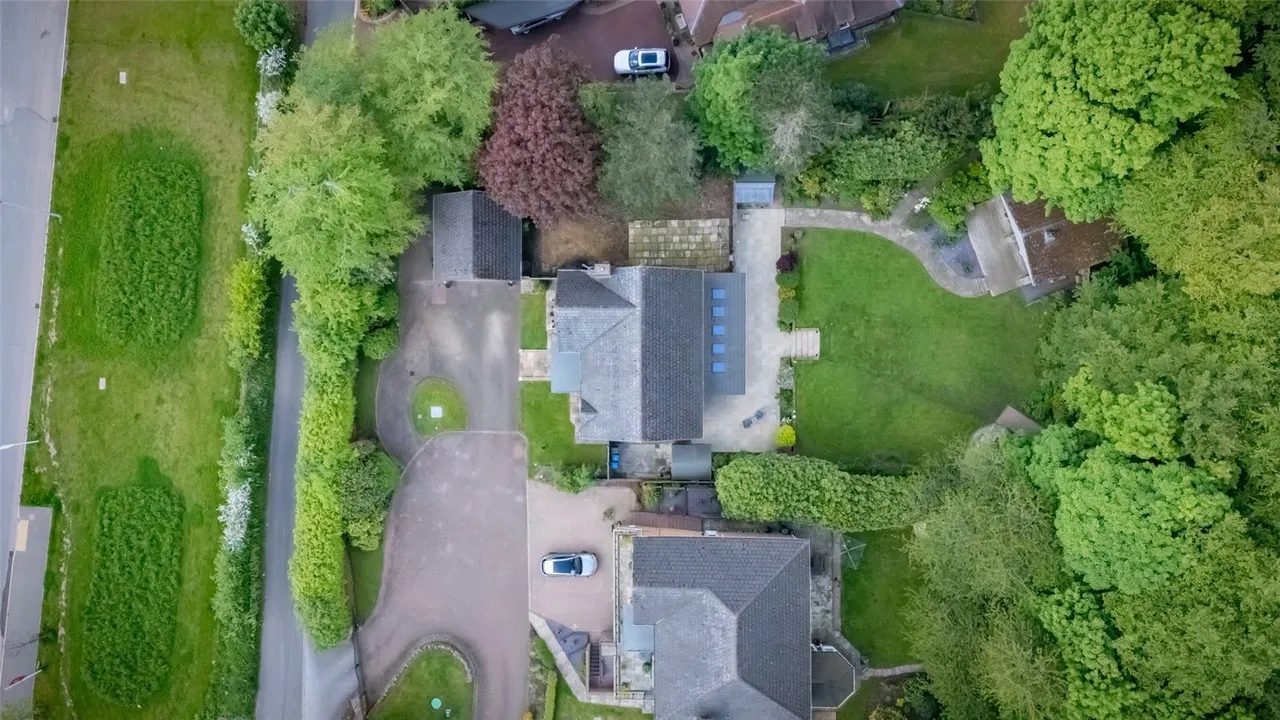 The Brackens, Delph Lane, Daresbury, Warrington, WA4, photo 40
