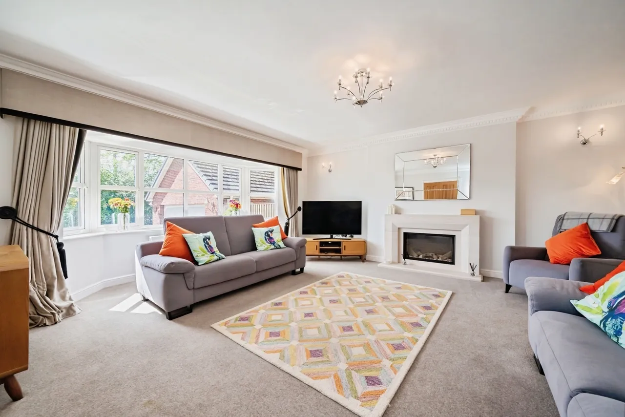The Brackens, Delph Lane, Daresbury, Warrington, WA4, photo 8
