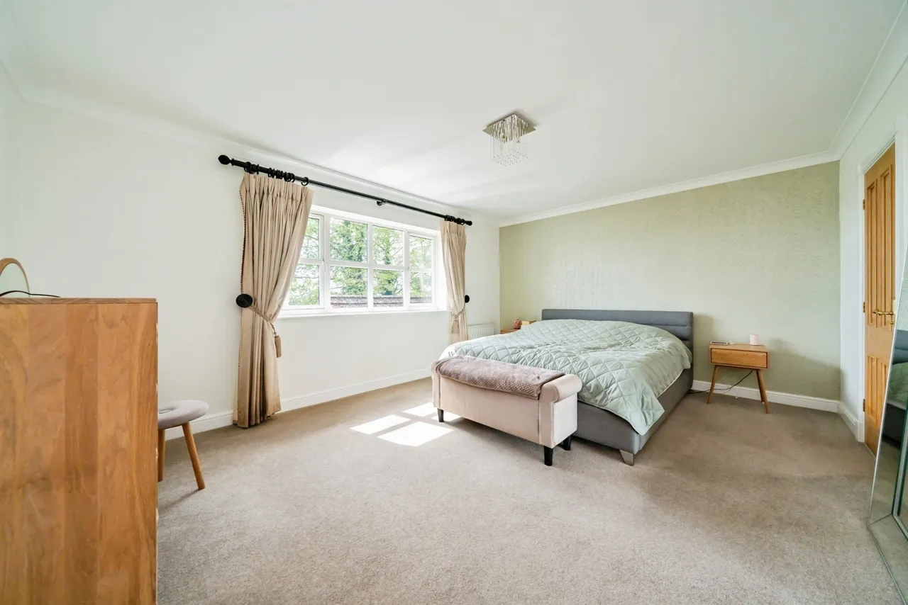 The Brackens, Delph Lane, Daresbury, Warrington, WA4, photo 14