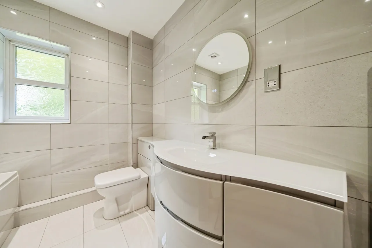 The Brackens, Delph Lane, Daresbury, Warrington, WA4, photo 18