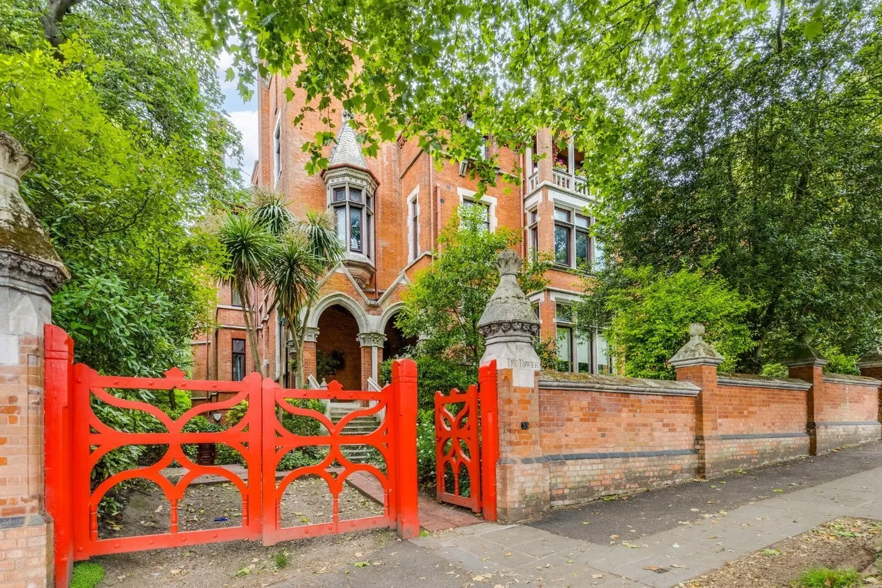 Fitzjohns Avenue, Hampstead, NW3, photo 20