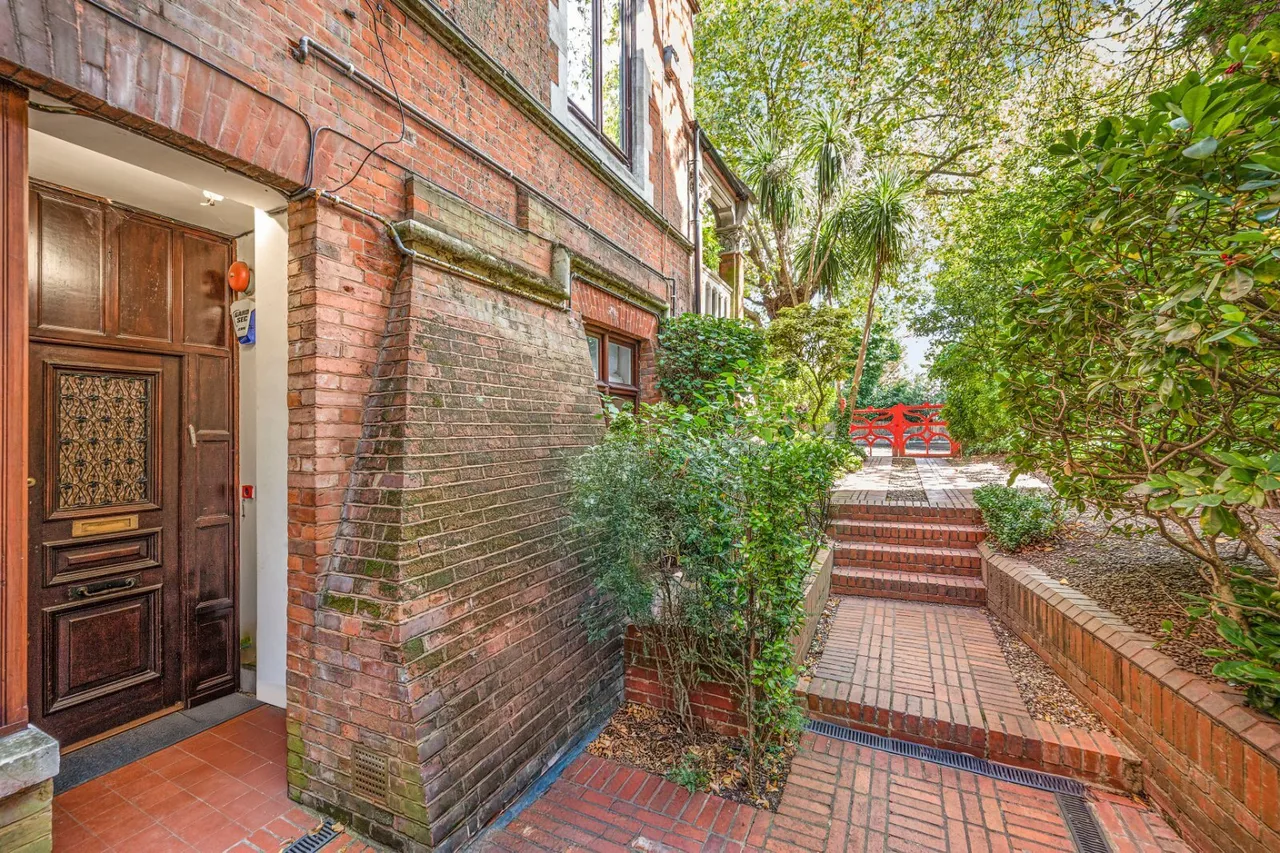 Fitzjohns Avenue, Hampstead, NW3, photo 19