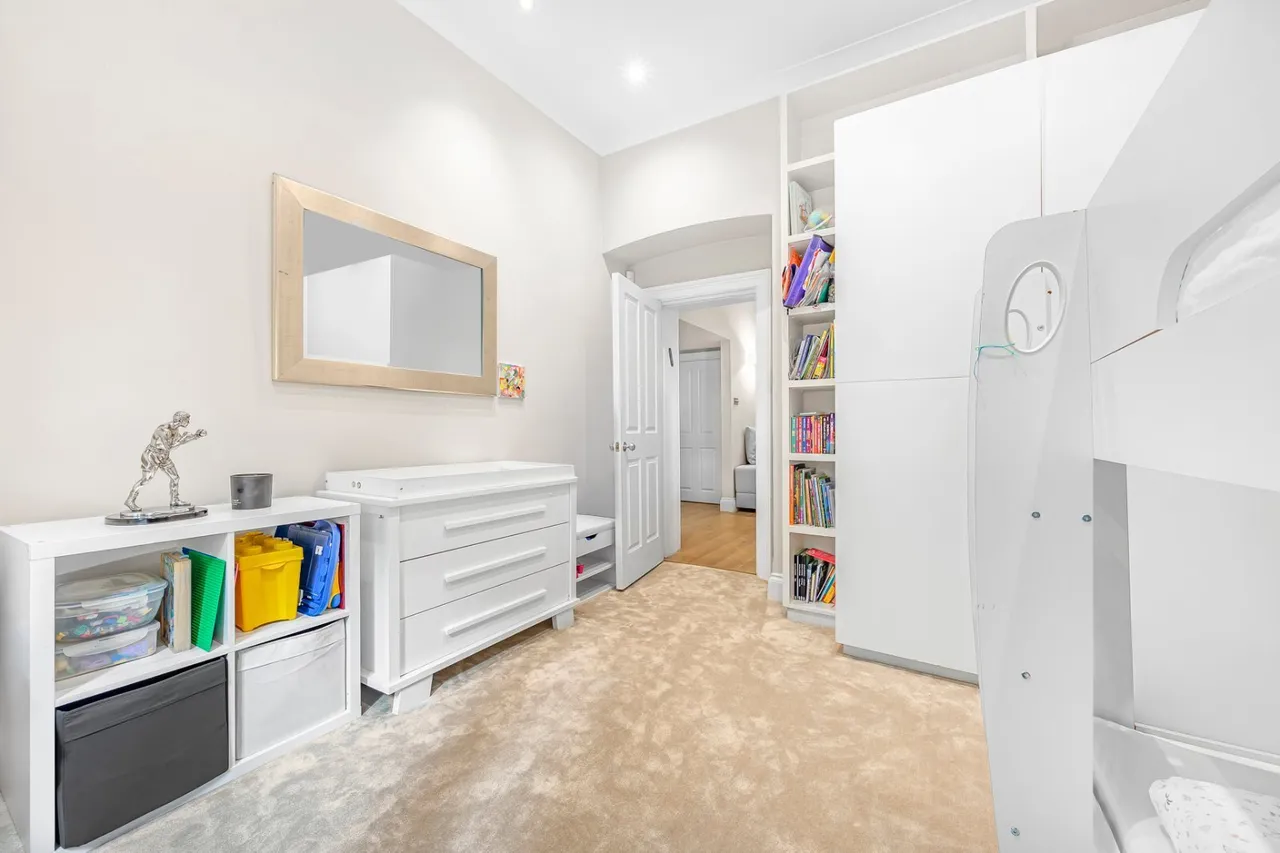 Fitzjohns Avenue, Hampstead, NW3, photo 14