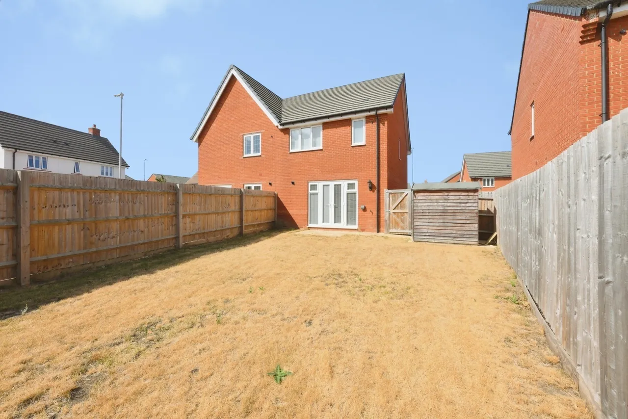 Blackbird Gardens, Langford, Biggleswade, Bedfordshire, SG18, photo 20