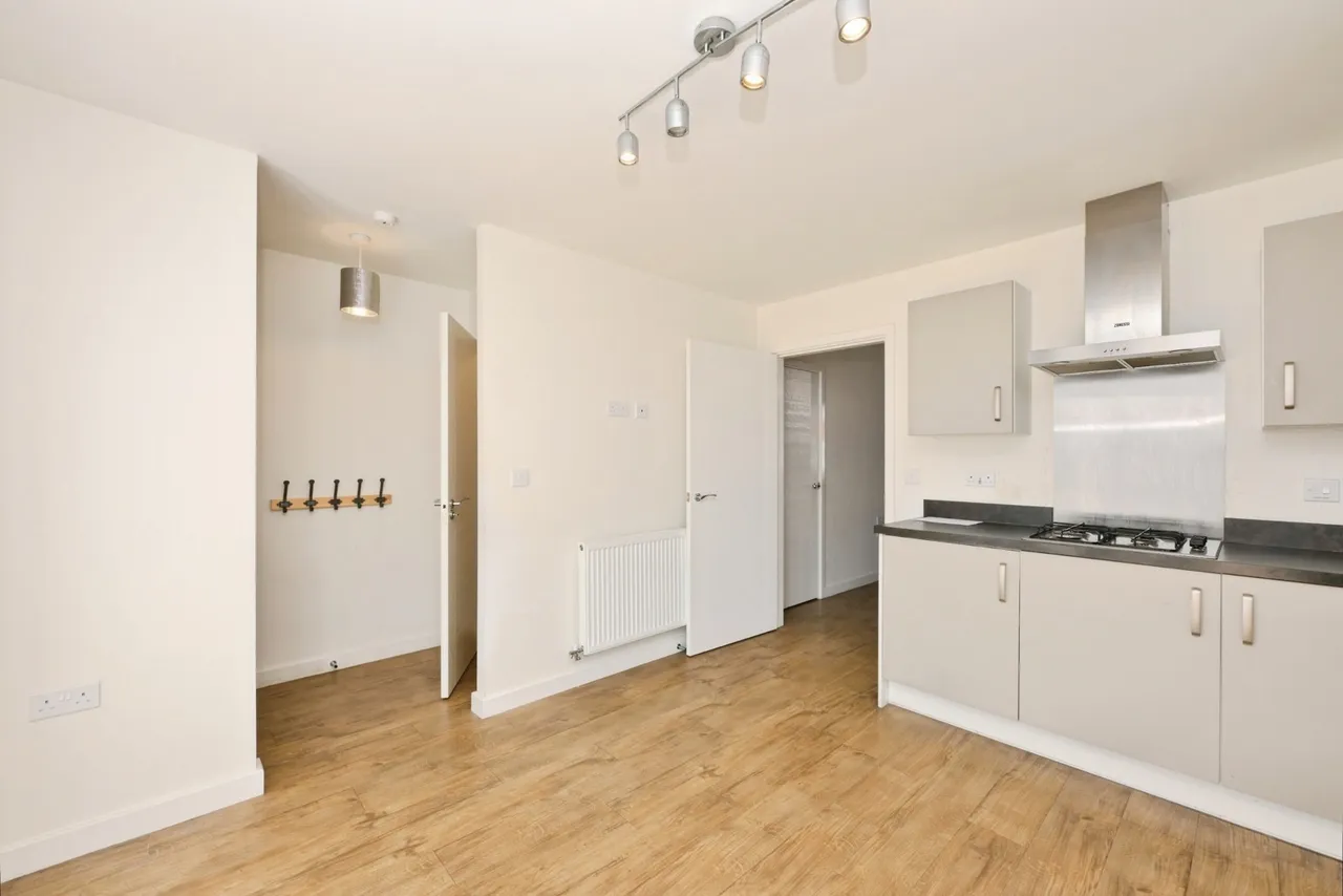 Blackbird Gardens, Langford, Biggleswade, Bedfordshire, SG18, photo 4