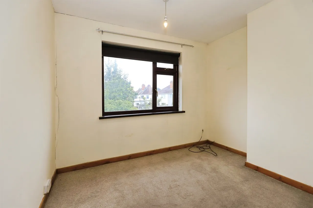 Skidmore Road, Bilston, WV14, photo 14