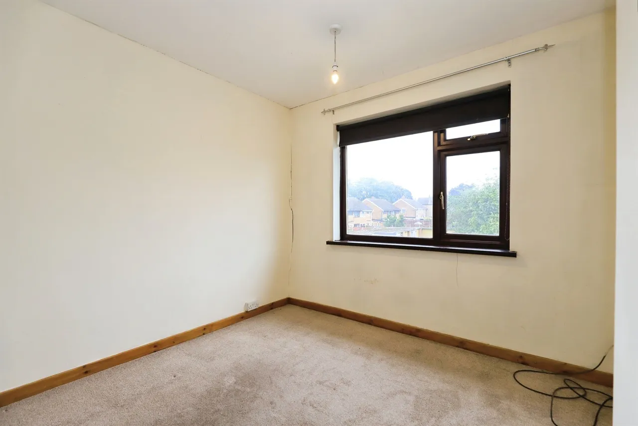 Skidmore Road, Bilston, WV14, photo 13