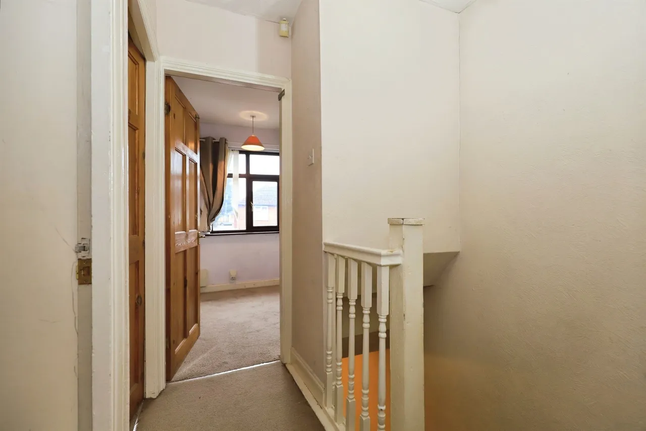 Skidmore Road, Bilston, WV14, photo 10