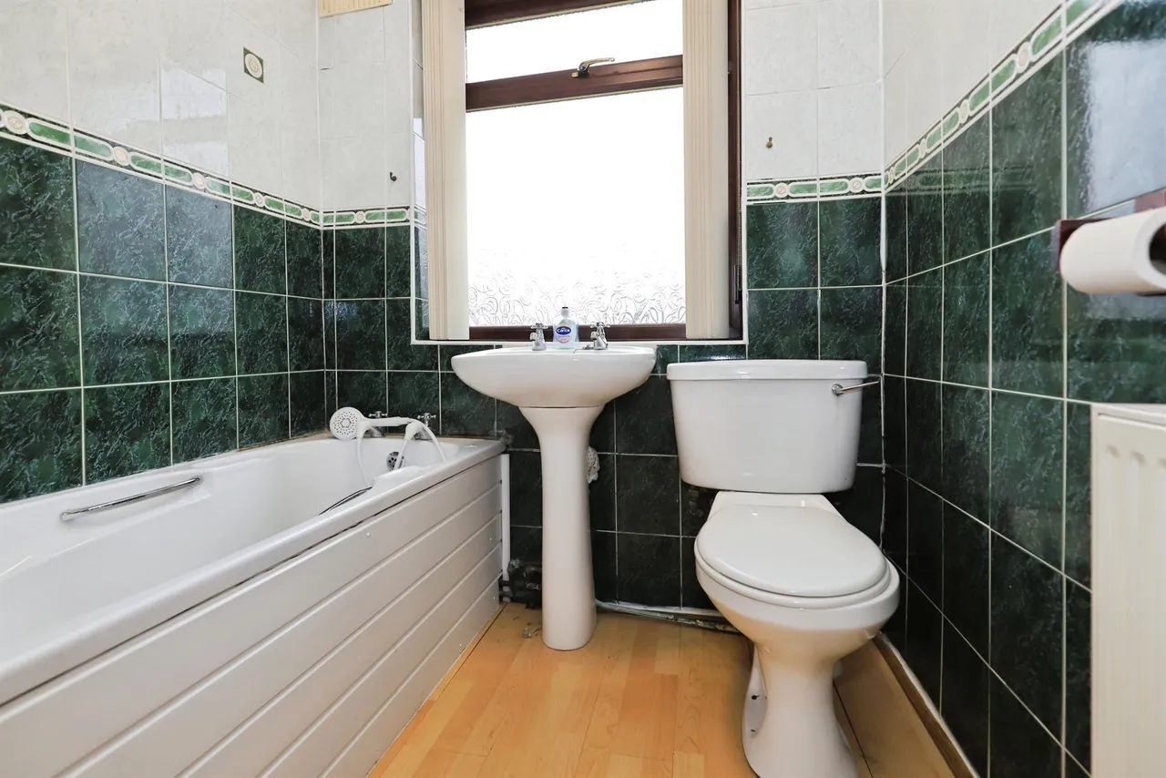 Skidmore Road, Bilston, WV14, photo 11