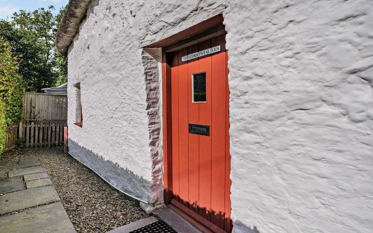 Cribyn, Lampeter, SA48, photo 3
