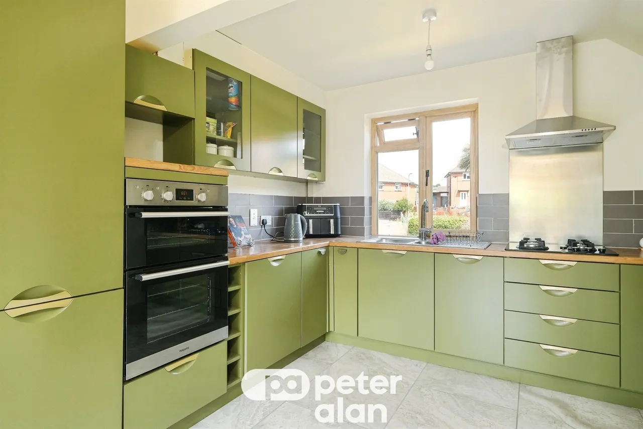 Oak Crescent, Monmouth, NP25, photo 7