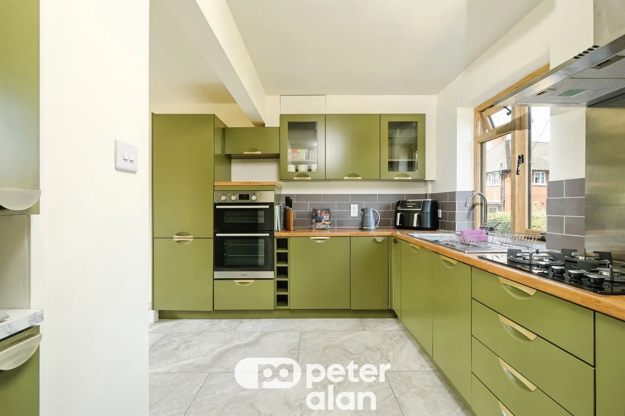 Oak Crescent, Monmouth, NP25, photo 2