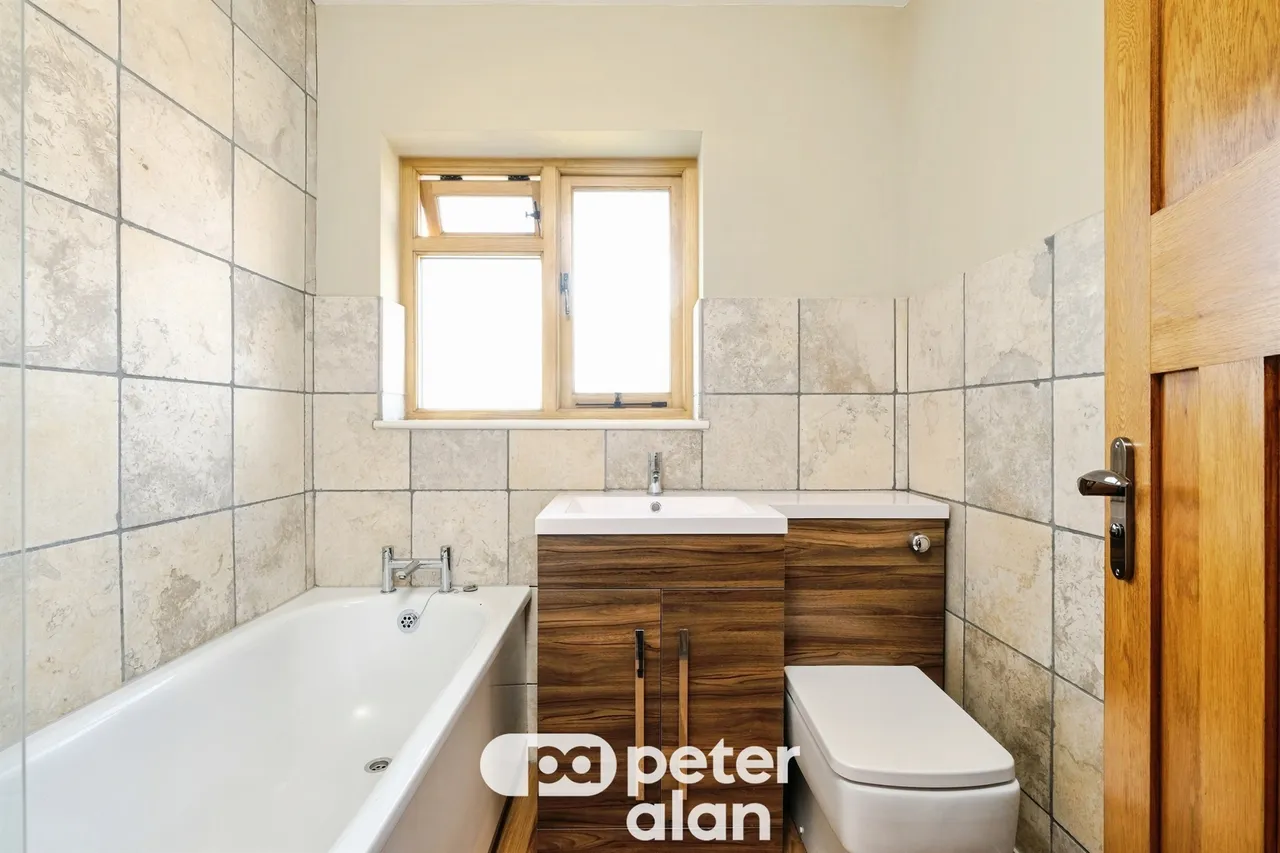 Oak Crescent, Monmouth, NP25, photo 9