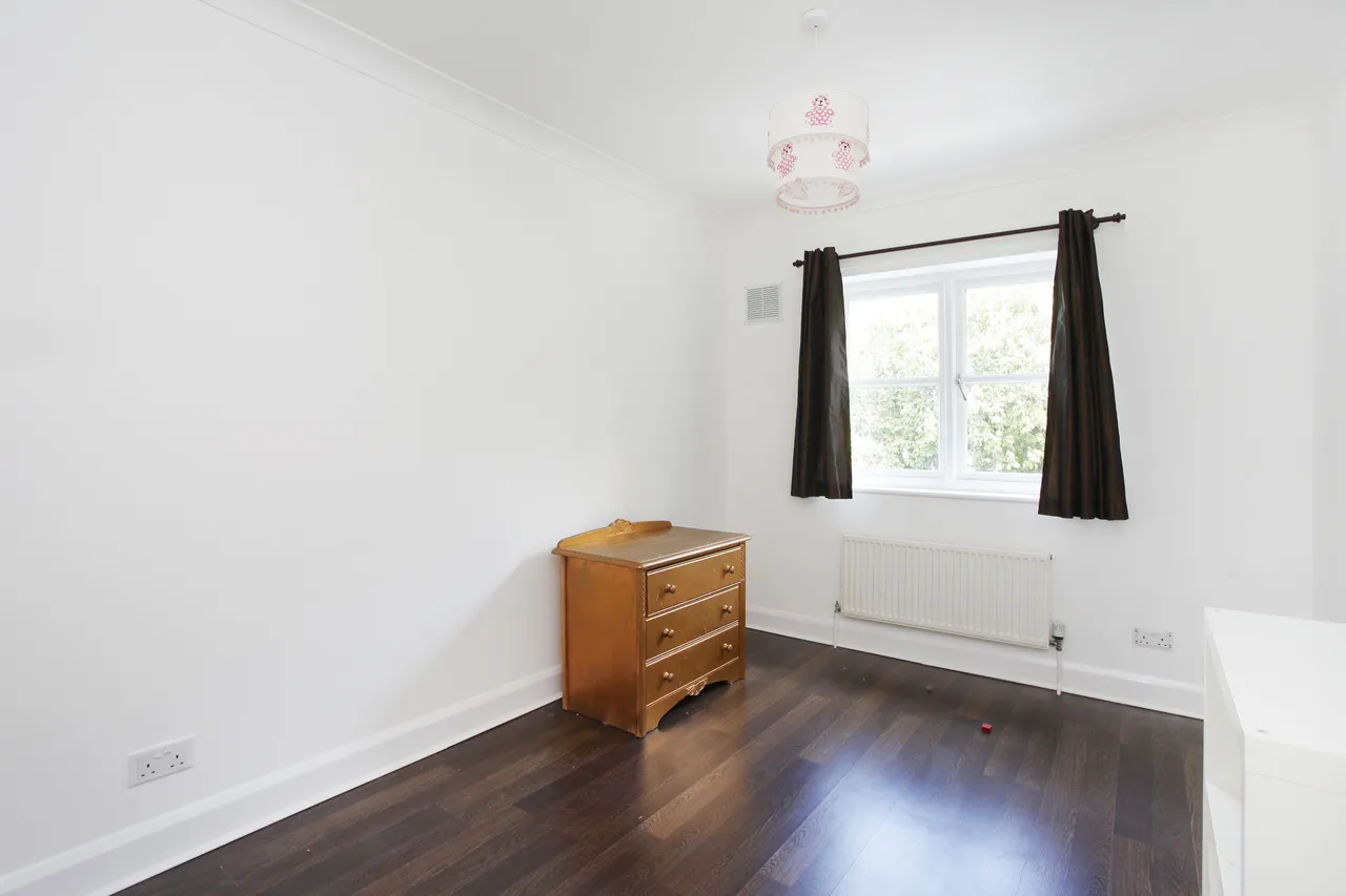 9 Moore Court, 2-10 Alexandra Road, London, photo 5
