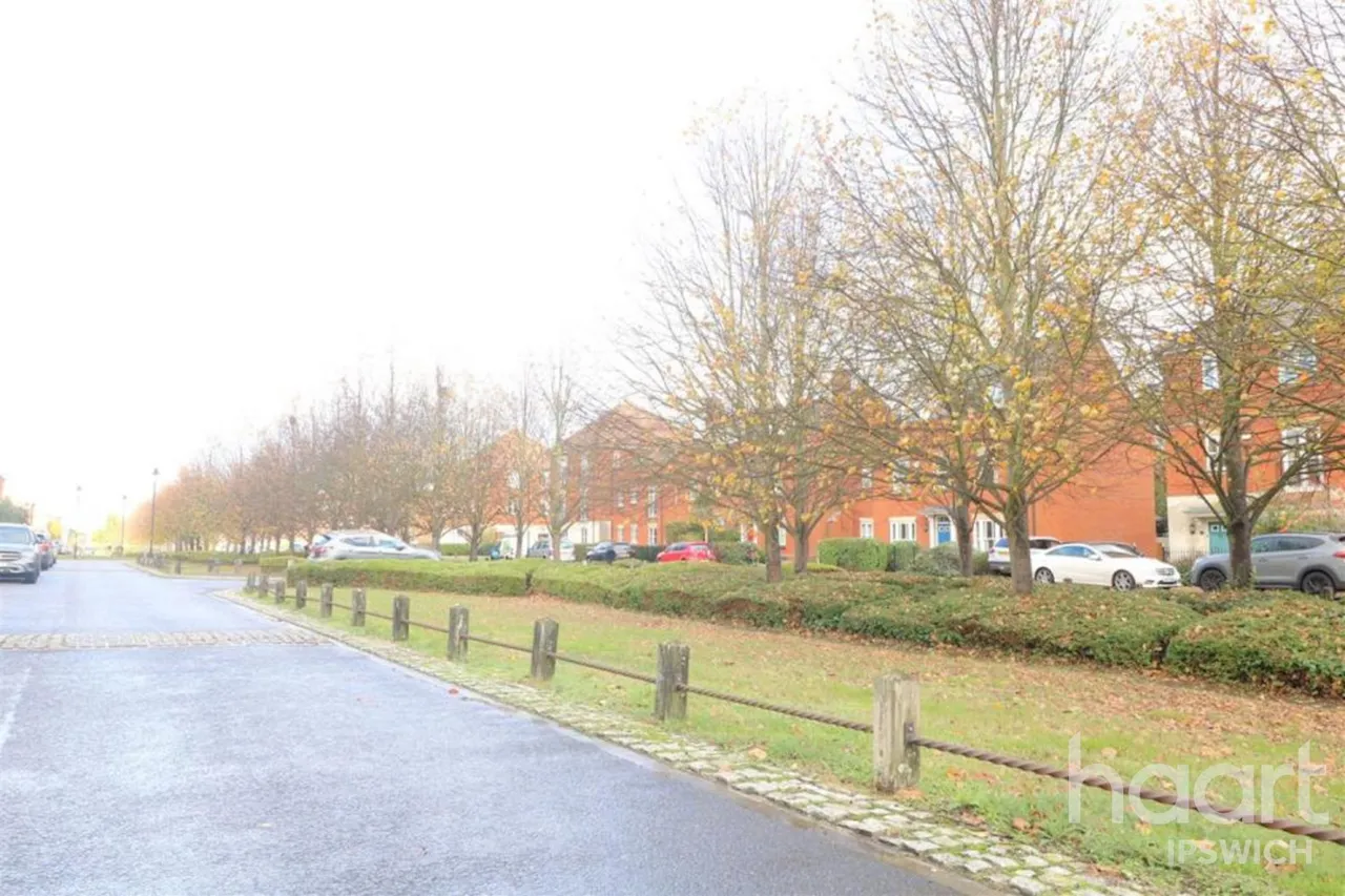 Mansbrook Boulevard, Ipswich, IP3, photo 8