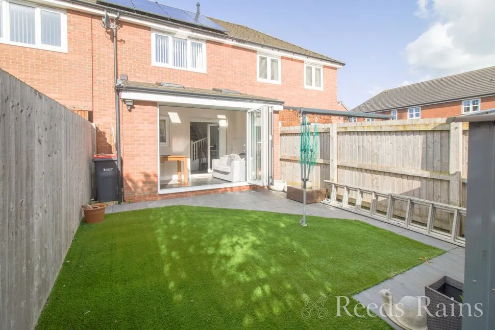 Churchill Lane, Ellesmere Port, Cheshire, CH65, photo 4