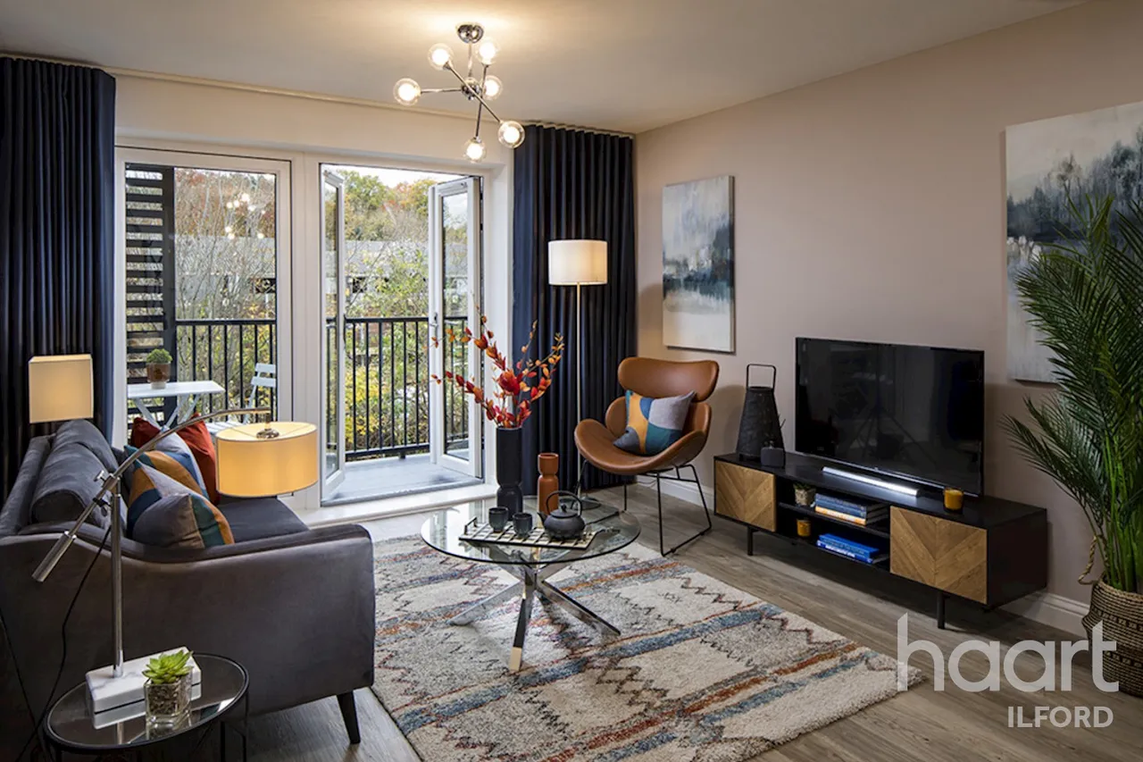 Wessex Close, London, IG3, photo 4