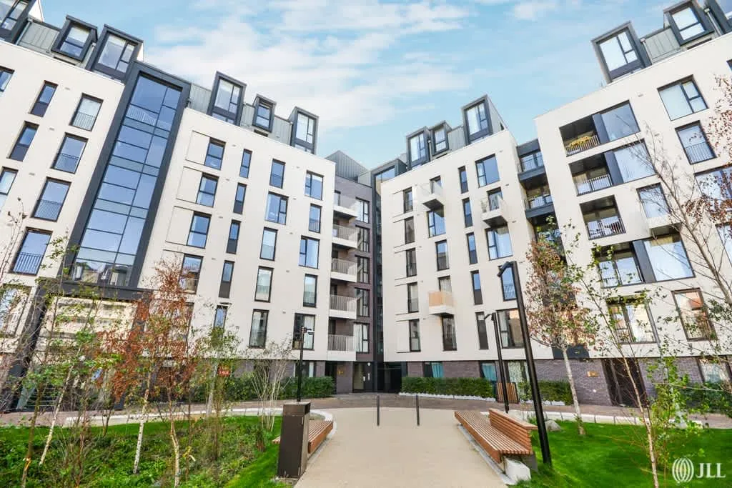 Forrester Way, London, E15, photo 24