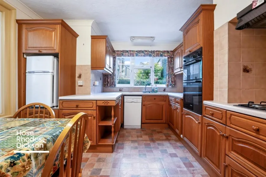 Clarendon Road, Shanklin, PO37, photo 6