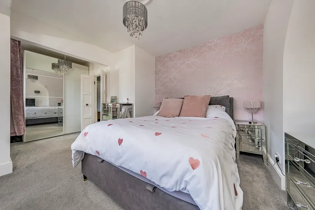 Swakeleys Road, Ickenham, UB10, photo 50