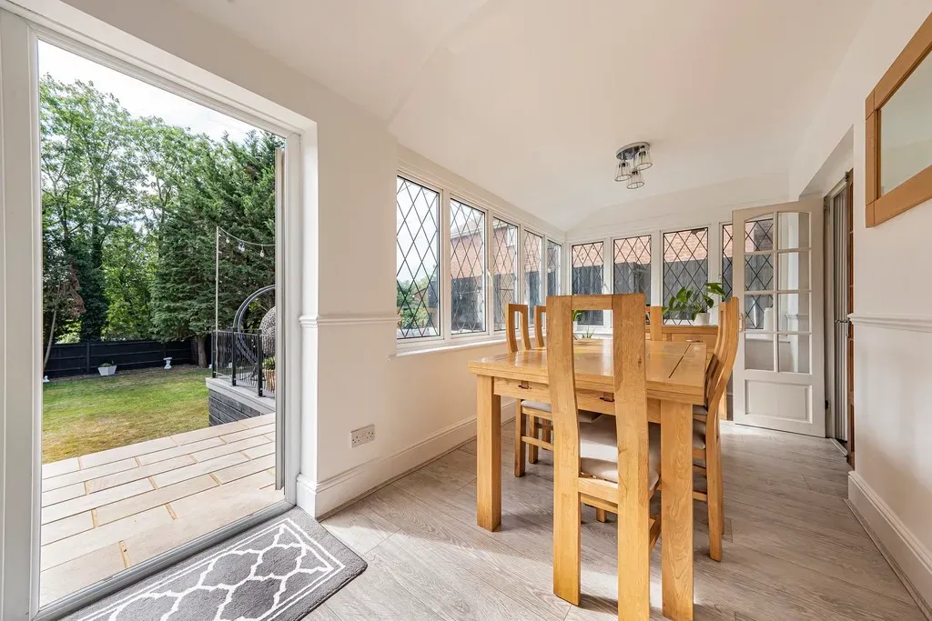 Swakeleys Road, Ickenham, UB10, photo 39
