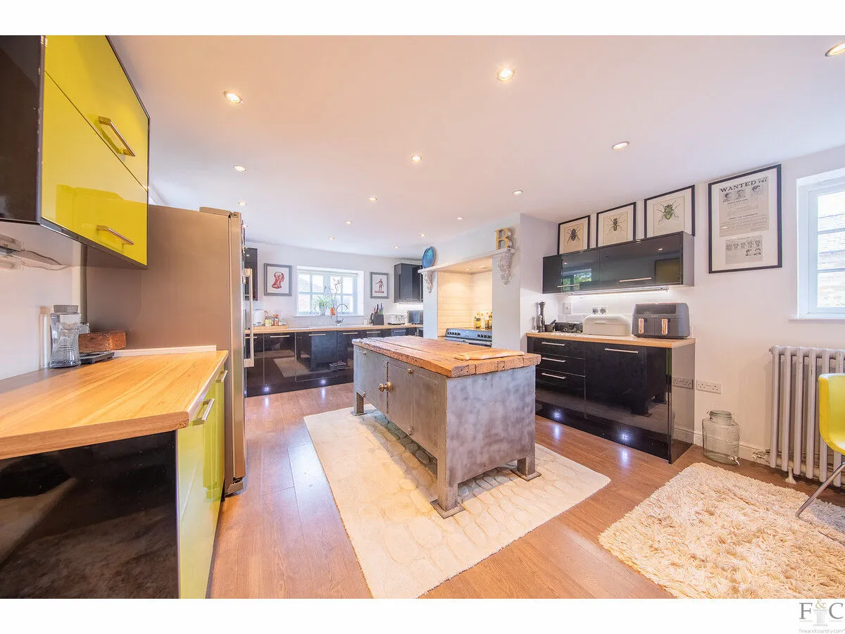 High Street, Great Easton, LE16, photo 39
