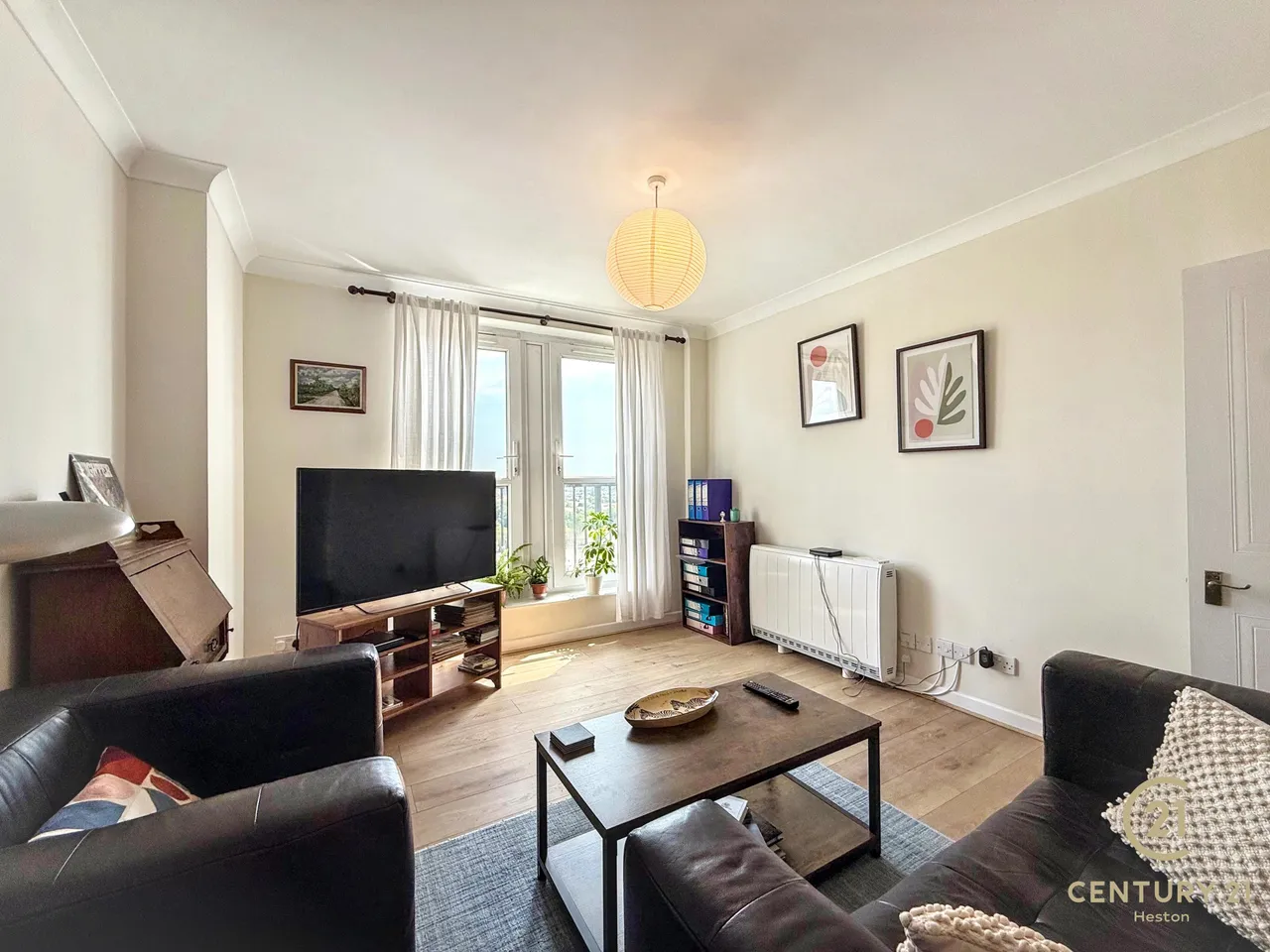 High Street, Hounslow, TW3, photo 2