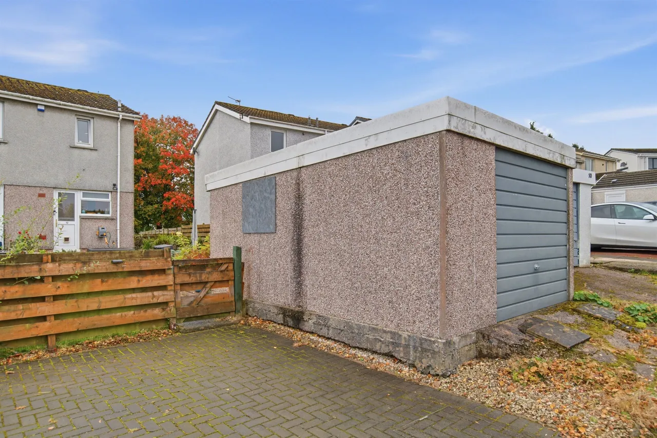 Wickham Avenue, Newton Mearns, photo 15
