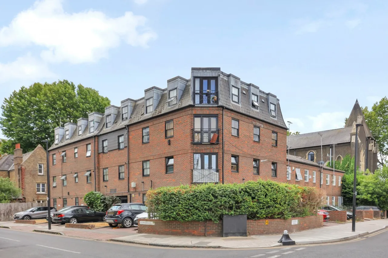 Bartholomew Square, London, E1, photo 13