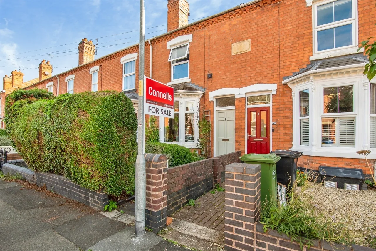 2 bed house for sale — Lyttleton Street, Worcester