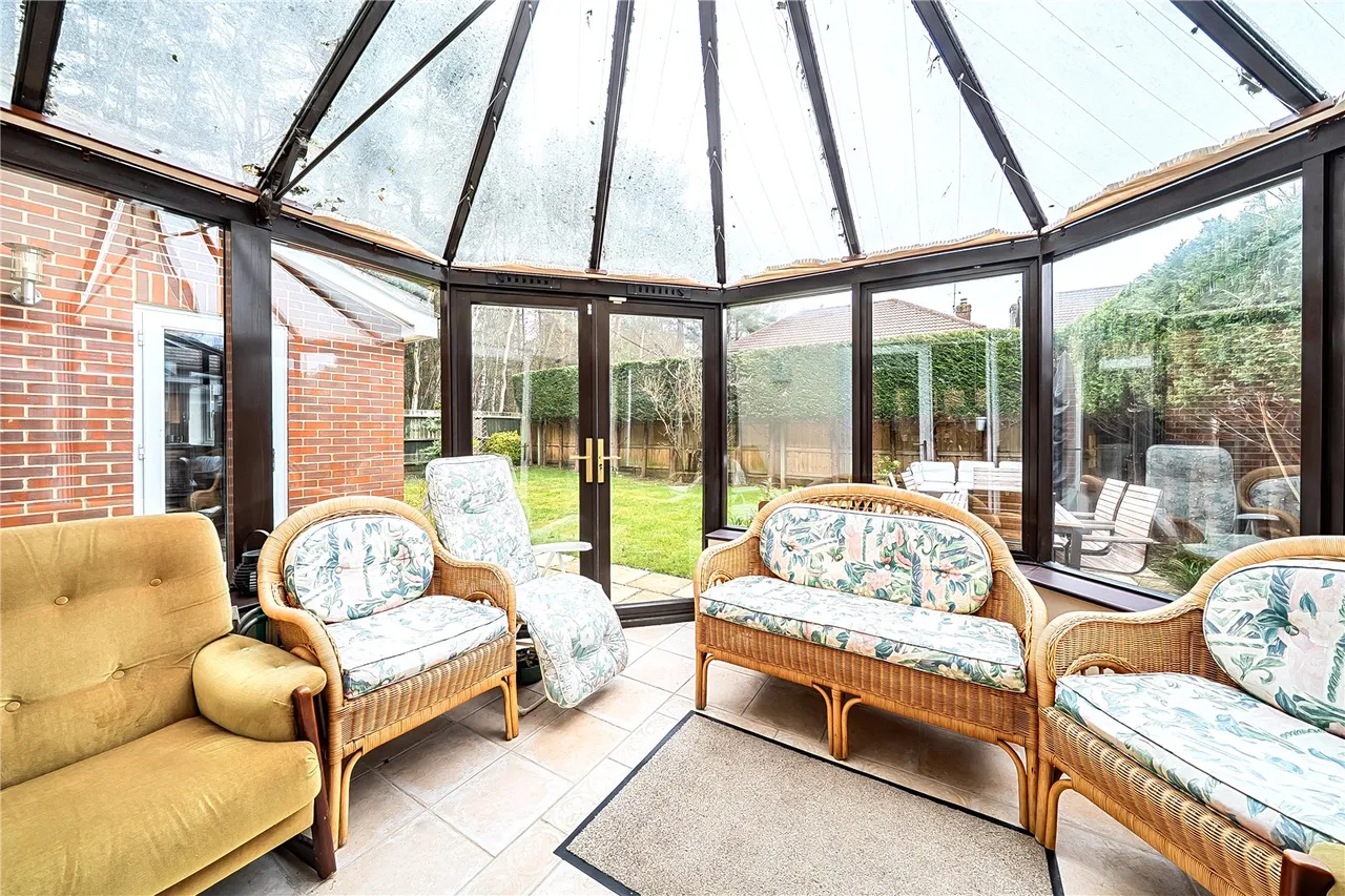 Faversham Road, Sandhurst, Berkshire, GU47 0YP, photo 22