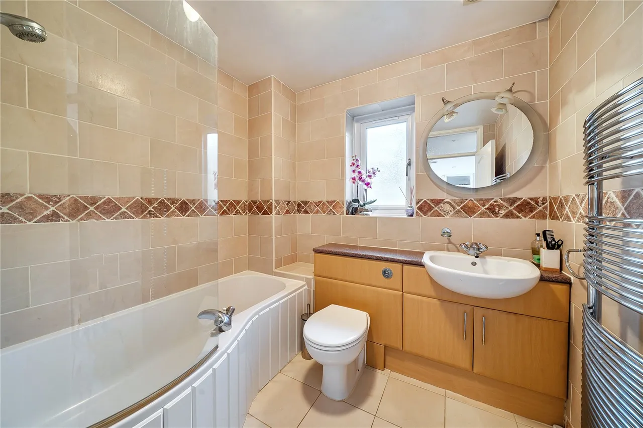 Faversham Road, Sandhurst, Berkshire, GU47 0YP, photo 10