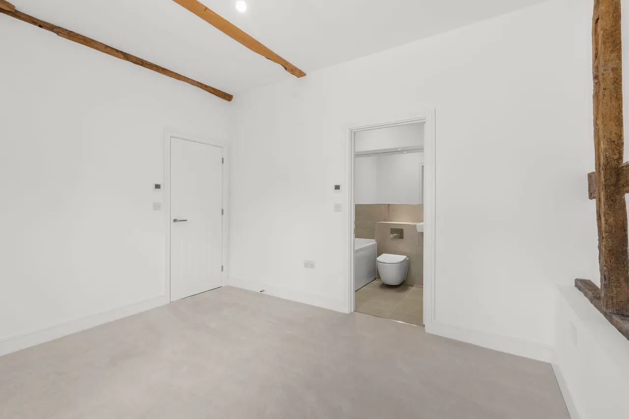 Dunmow Road, Hatfield Heath, CM22, photo 12