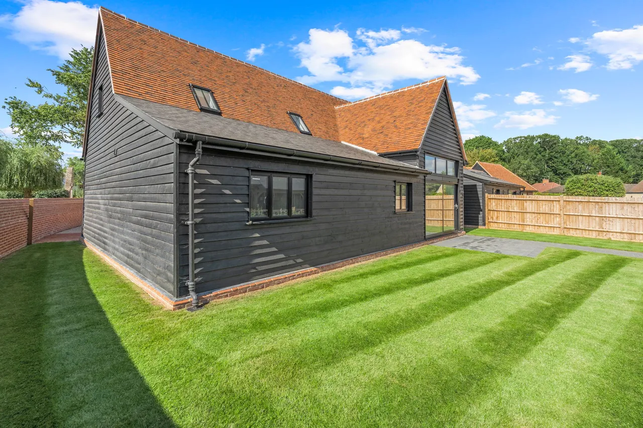 Dunmow Road, Hatfield Heath, CM22, photo 19