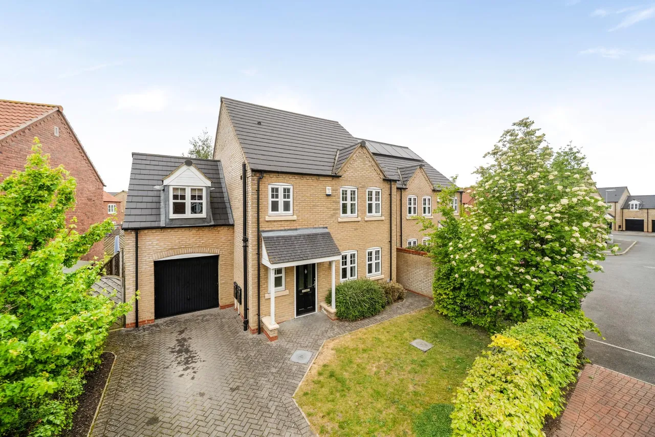 4 bed house for sale, Rutland Avenue, Waddington, LN5
